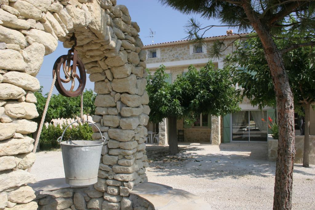 Locations Des Alpilles Daire Saint-Rémy-de-Provence Oda fotoğraf