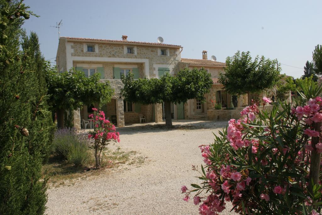 Locations Des Alpilles Daire Saint-Rémy-de-Provence Oda fotoğraf
