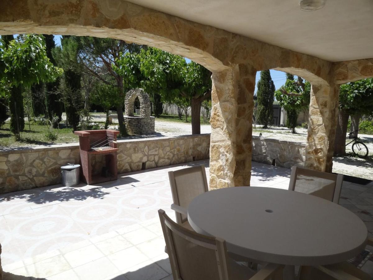 Locations Des Alpilles Daire Saint-Rémy-de-Provence Oda fotoğraf